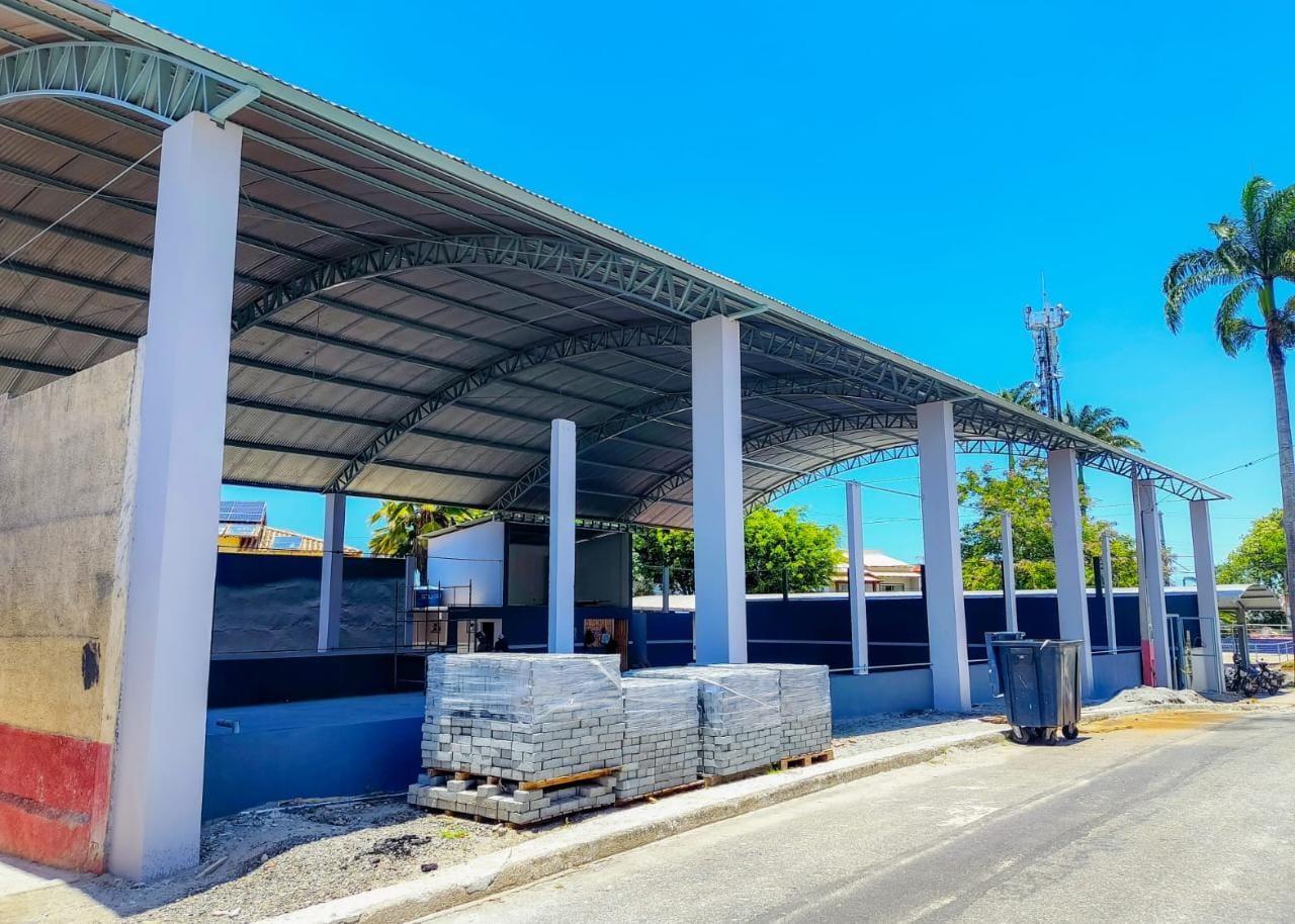 Anchieta - Obras avançam para recuperar espaços no Morro da Penha