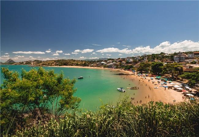 Aproveite o verão para desfrutar das 23 praias de Anchieta