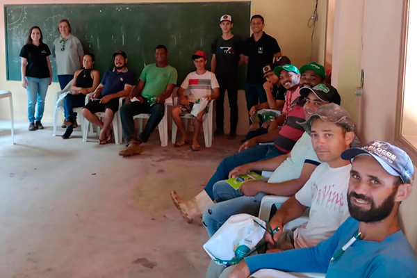 Curso de Aplicação de Defensivos Agrícolas capacita 13 moradores do São Vicente do Firme