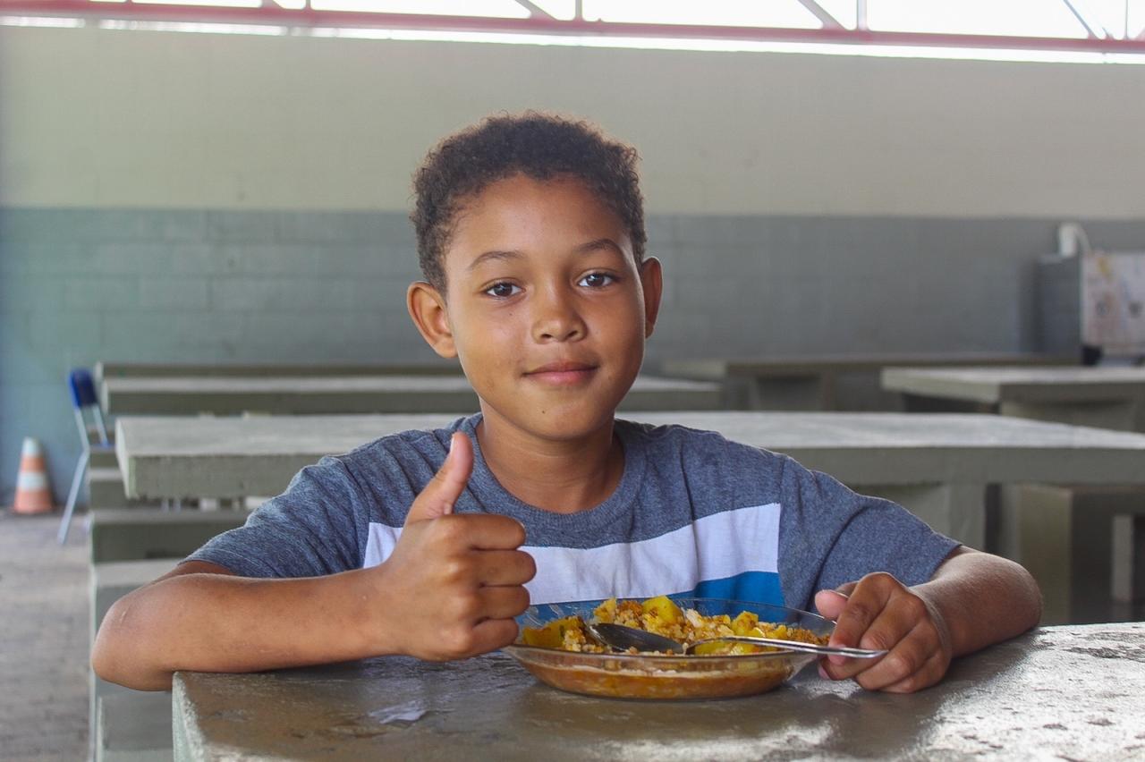 Almoço nas Férias: mais de 3,3 mil estudantes já foram atendidos pelo programa