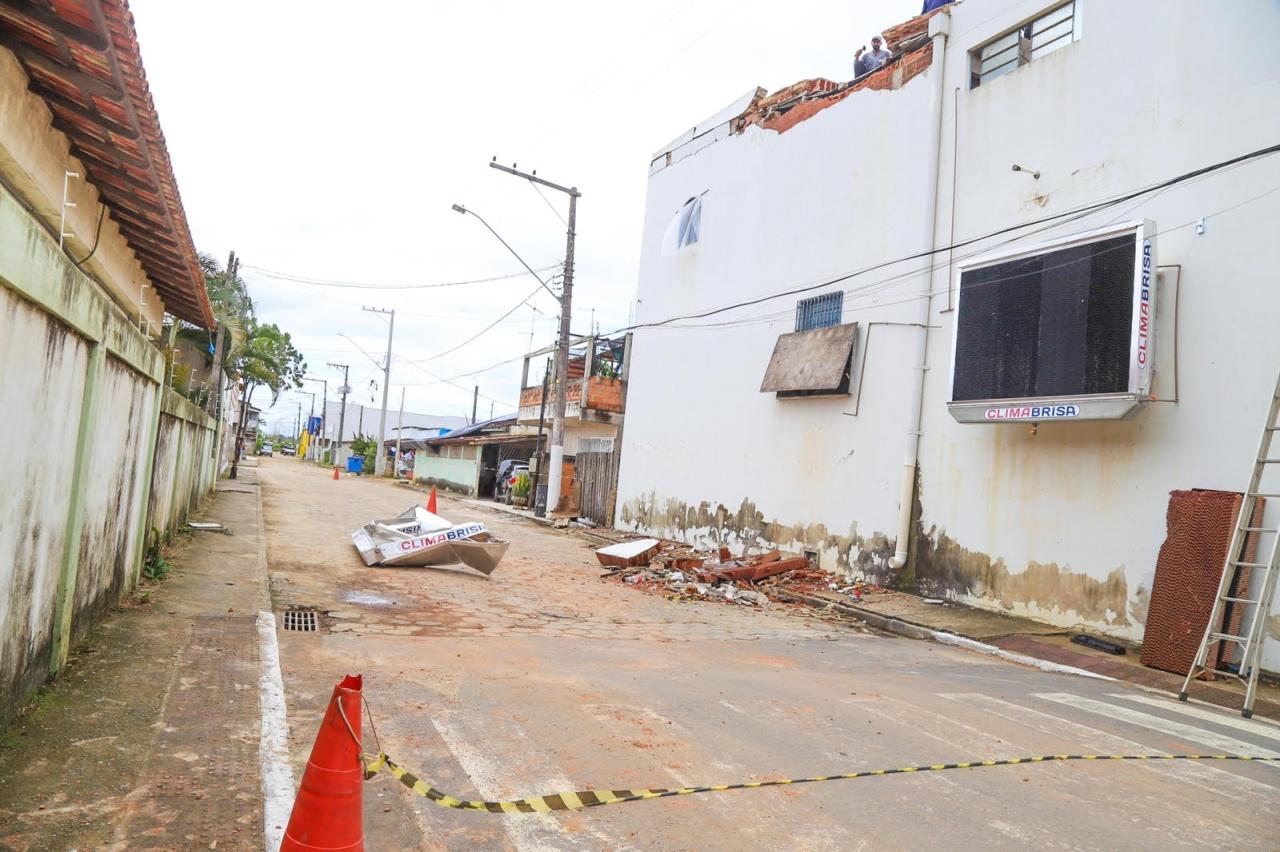 Após chuvas e vendaval, Prefeitura de Linhares inicia ações emergenciais em Bebedouro