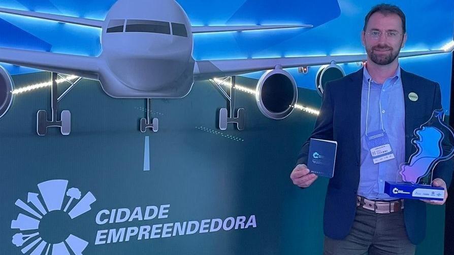 Fabrício Petri fala sobre ações que tornaram Anchieta destaque no empreendedorismo em evento estadual