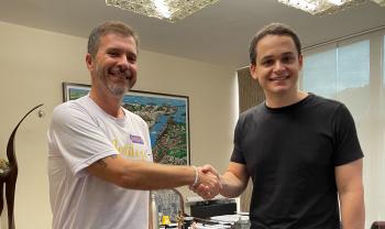 Luiz Gabriel, o senhor Gentileza, visita áreas da Assistência Social da capital