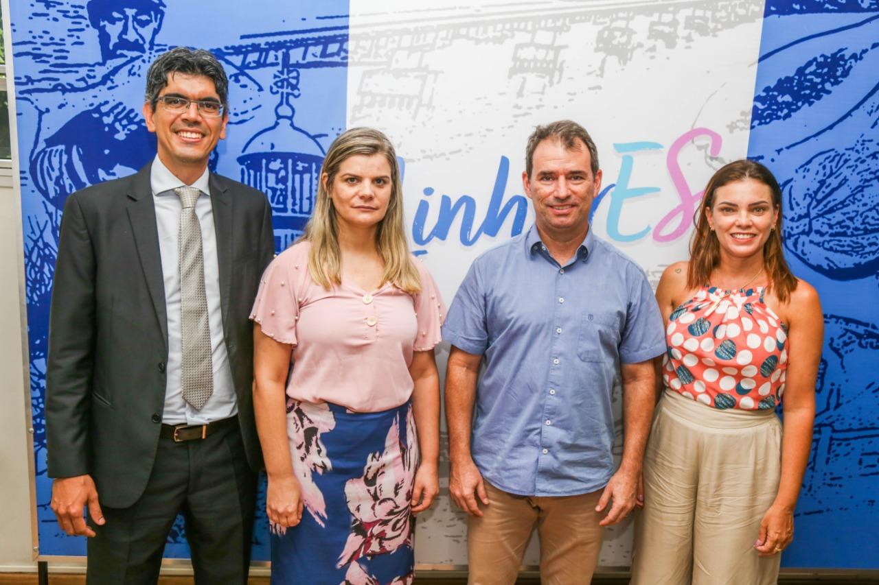 Novos membros do Conselho Municipal dos Direitos da Criança e do Adolescente tomam posse