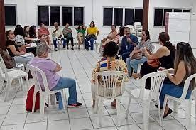 Secretarias e conselho tutelar se reúnem para dialogar sobre políticas para crianças e adolescentes.