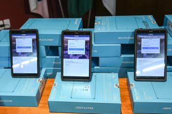 Agentes de Saúde de Vitória recebem tablet para otimizar atendimento à população