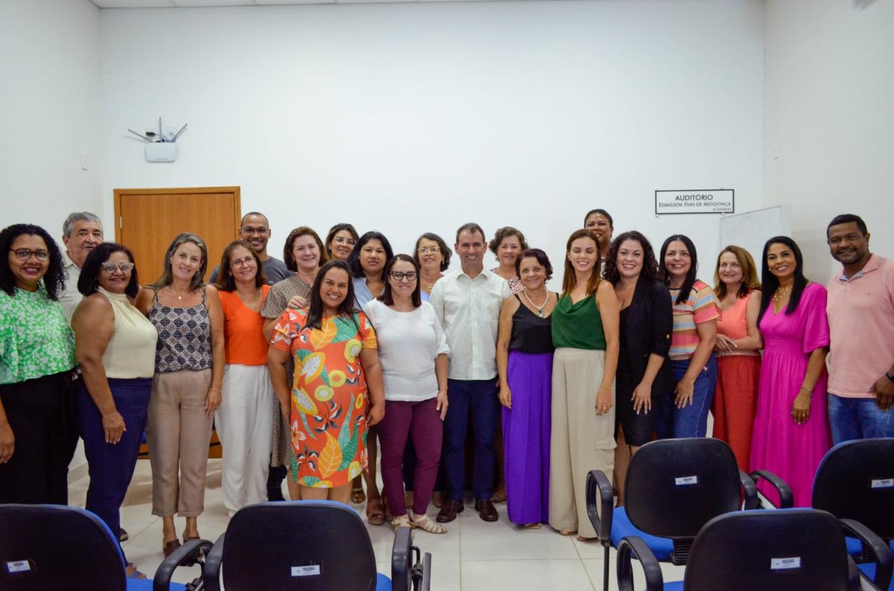 Novos membros do Conselho Municipal de Assistência Social tomam posse em Linhares