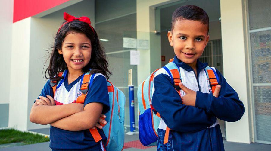 Novos uniformes da rede de ensino estão na reta final de produção