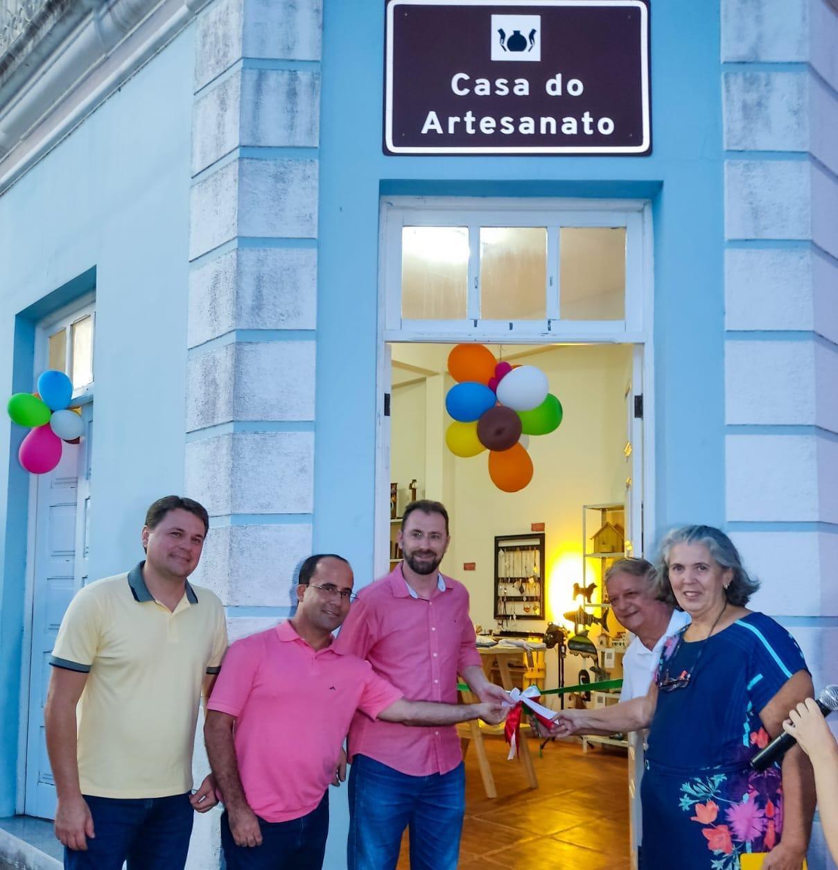 Inaugurada Casa do Artesanato Anchietense
