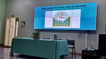 Maria da Penha vai à escola: educar para prevenir e coibir a violência