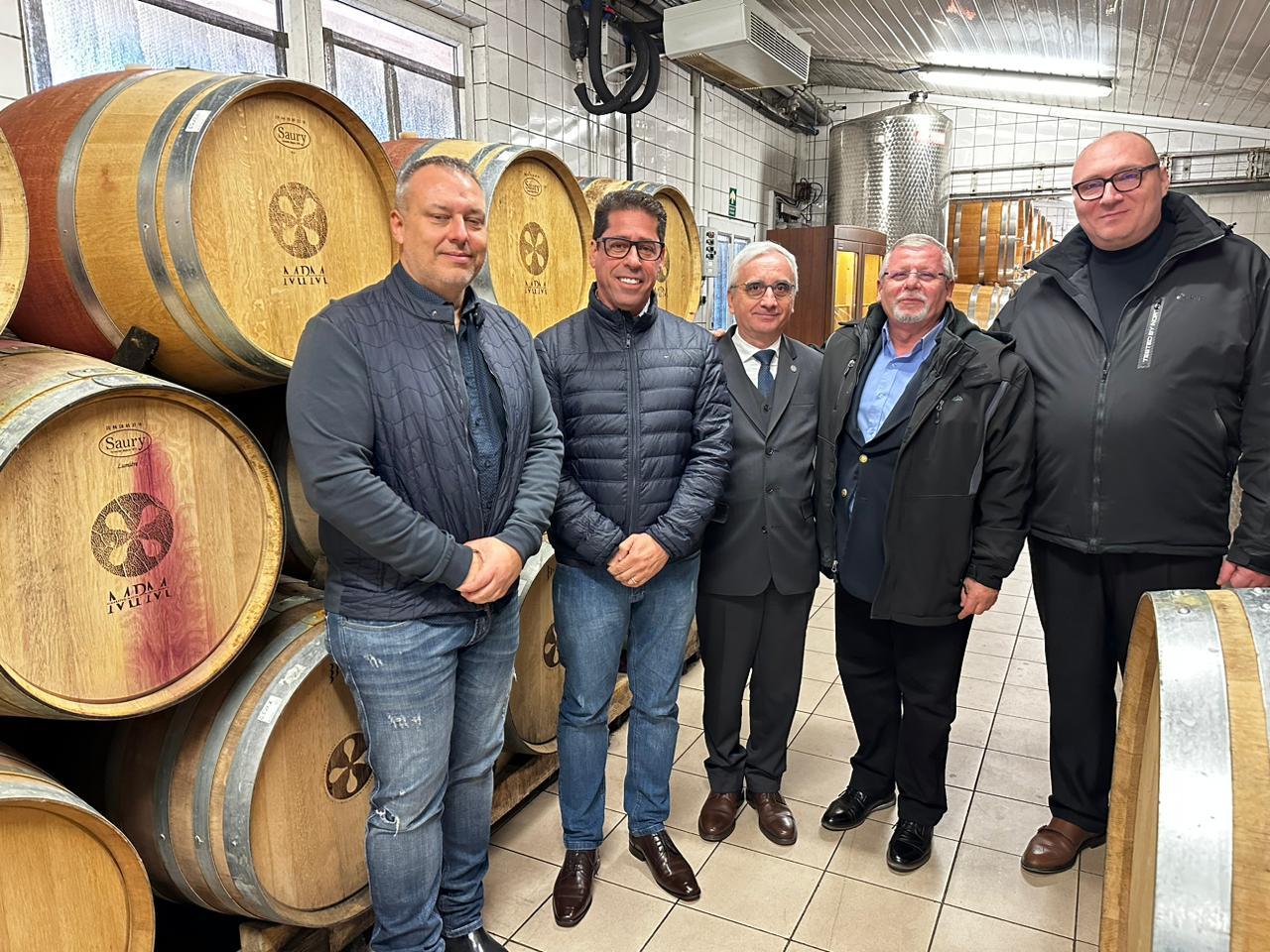 País da Europa quer exportar vinhos ao Brasil pelo ES