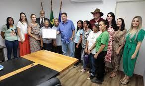 Prefeitura de Cariacica assina convênio para remunerar trabalhadores das associações de catadores de materiais recicláveis do município