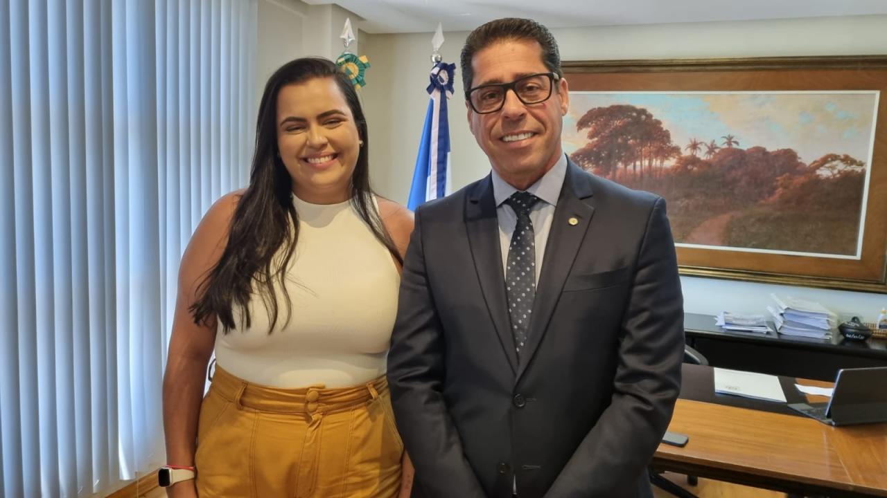 Presidente da Assembleia nomeia mulher para Direção de Finanças da Casa