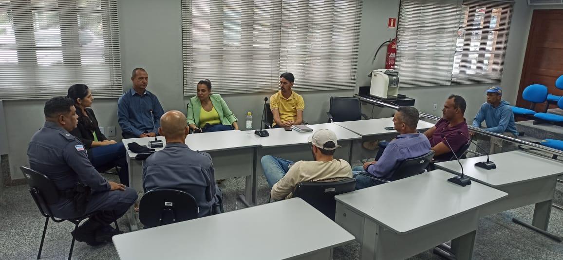 Reuniões Traçam Planos para Melhorar Segurança nas Escolas Municipais