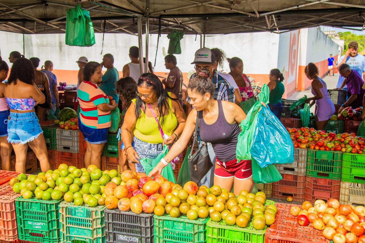 Tiradentes: Feiras livres funcionarão normalmente em Linhares nas próximas sexta-feira e sábado