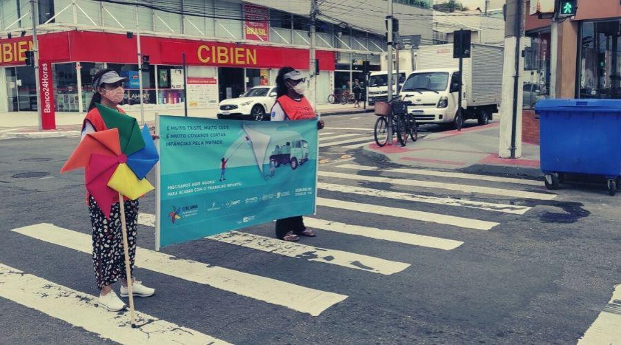 ​Ações de alerta sobre a exploração sexual contra crianças e adolescentes
