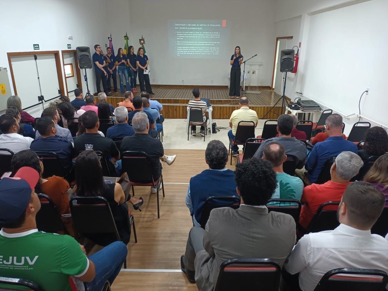 Prefeitura dá posse aos conselheiros das comissões de ética pública