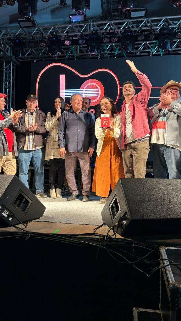 Canção de Uberlândia vence o FENAVIOLA de Colatina