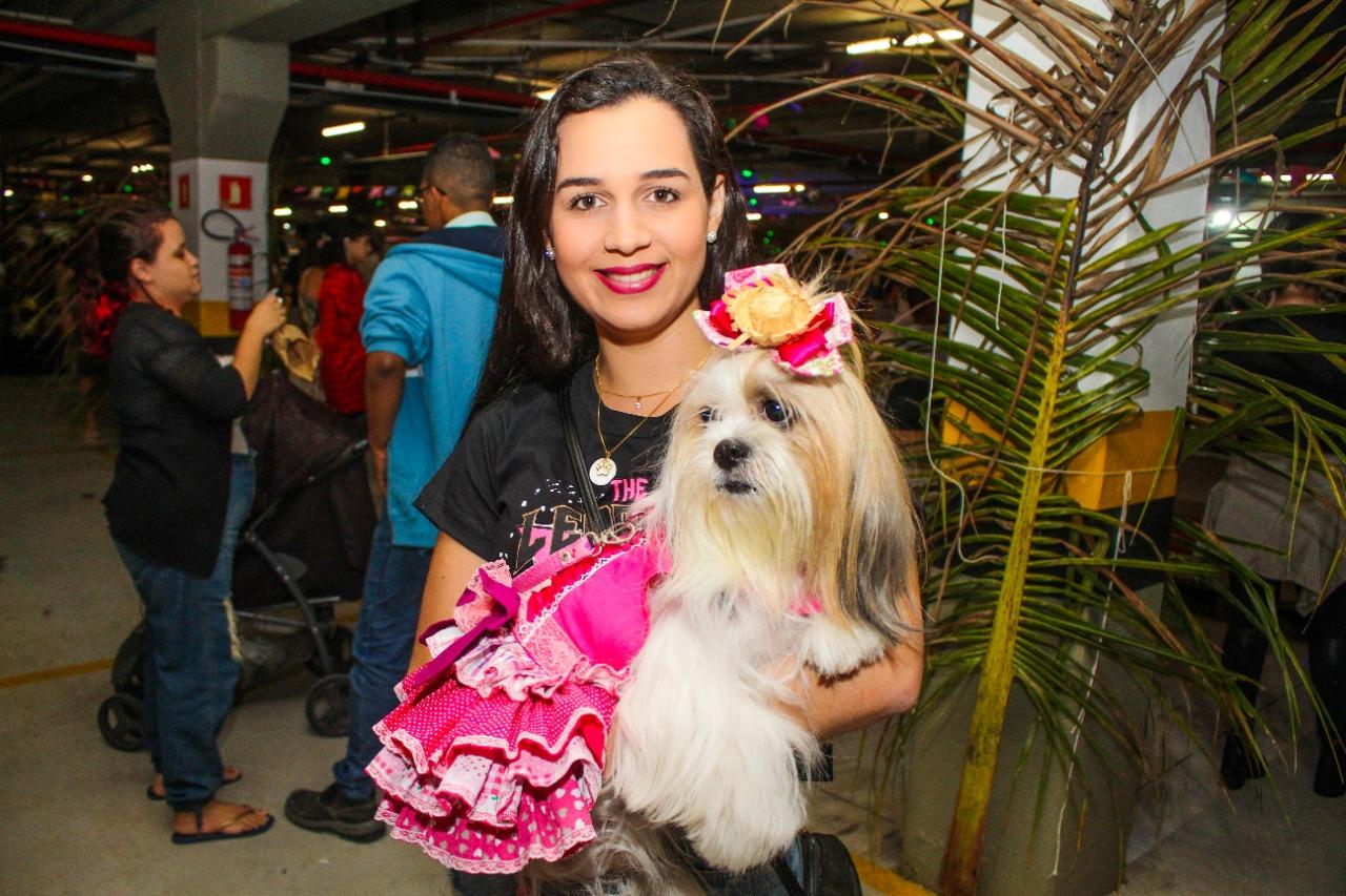 Linhares se prepara para o Arraiá Pet: diversão e concurso caipira para os animais de estimação