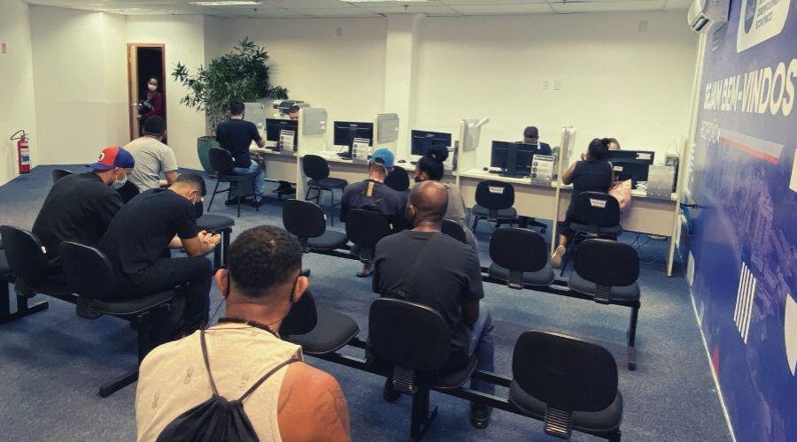 Semana começa com 594 vagas de emprego no Sine de Vila Velha