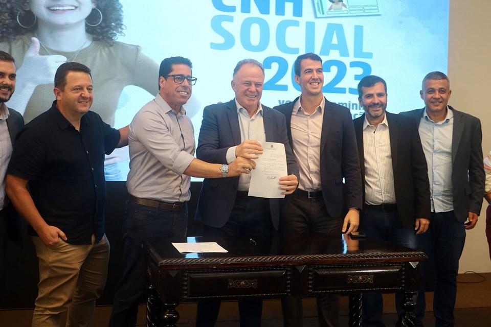 Governo lança programa ‘Tudo no Mesmo Lugar’ e anuncia incentivo às locadoras de veículos