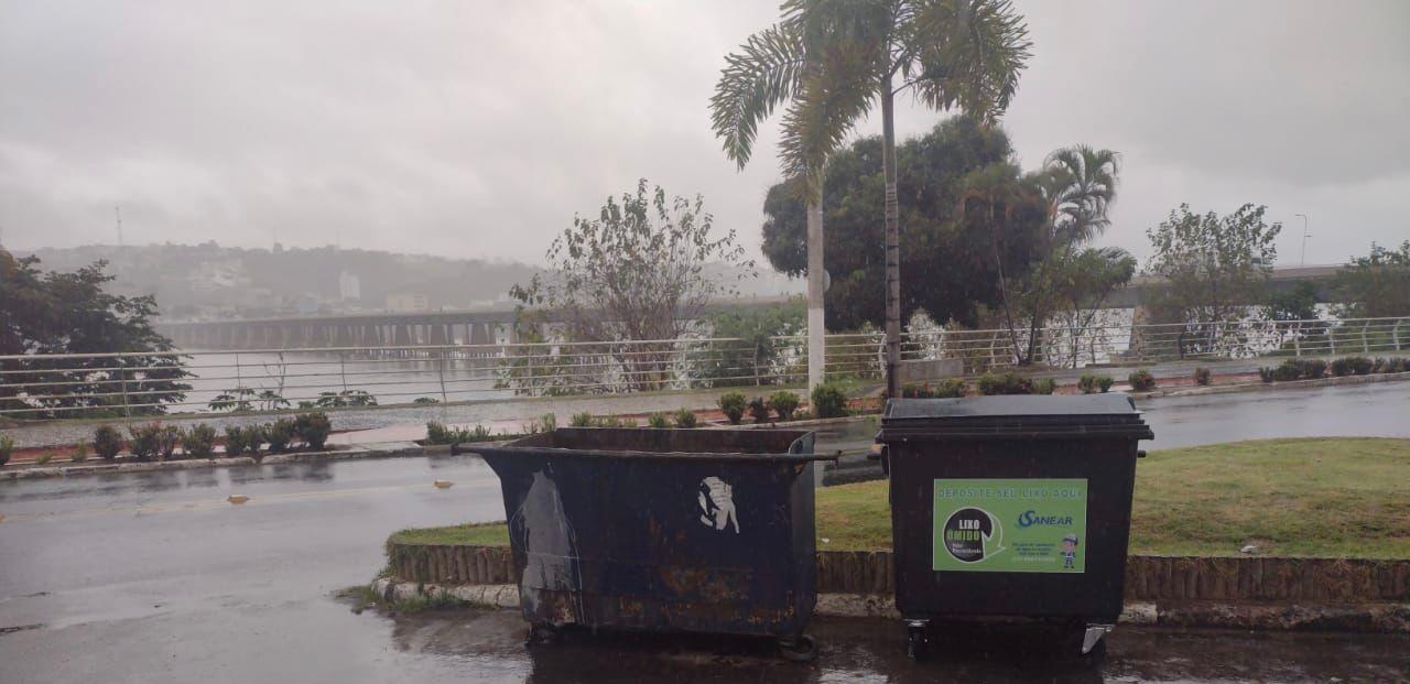 Novas lixeiras instaladas na cidade
