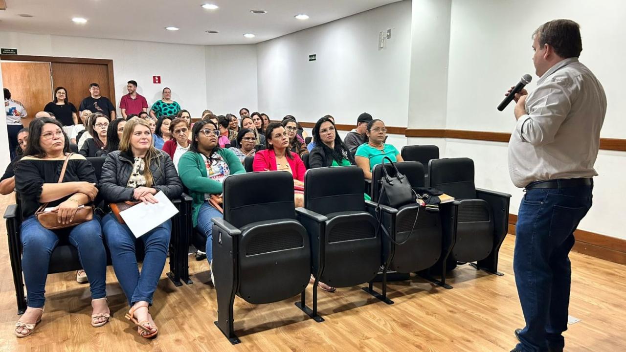 Prefeitura promove capacitação para agentes comunitários de saúde