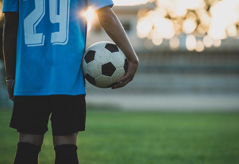 Neste fim de semana tem bola rolando no gramado