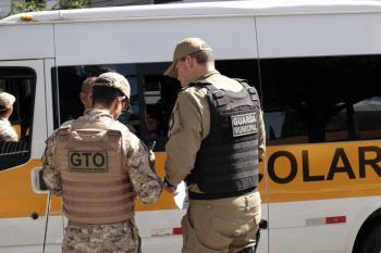 Operação Anjos da Guarda: vans escolares são alvos de fiscalização da Guarda