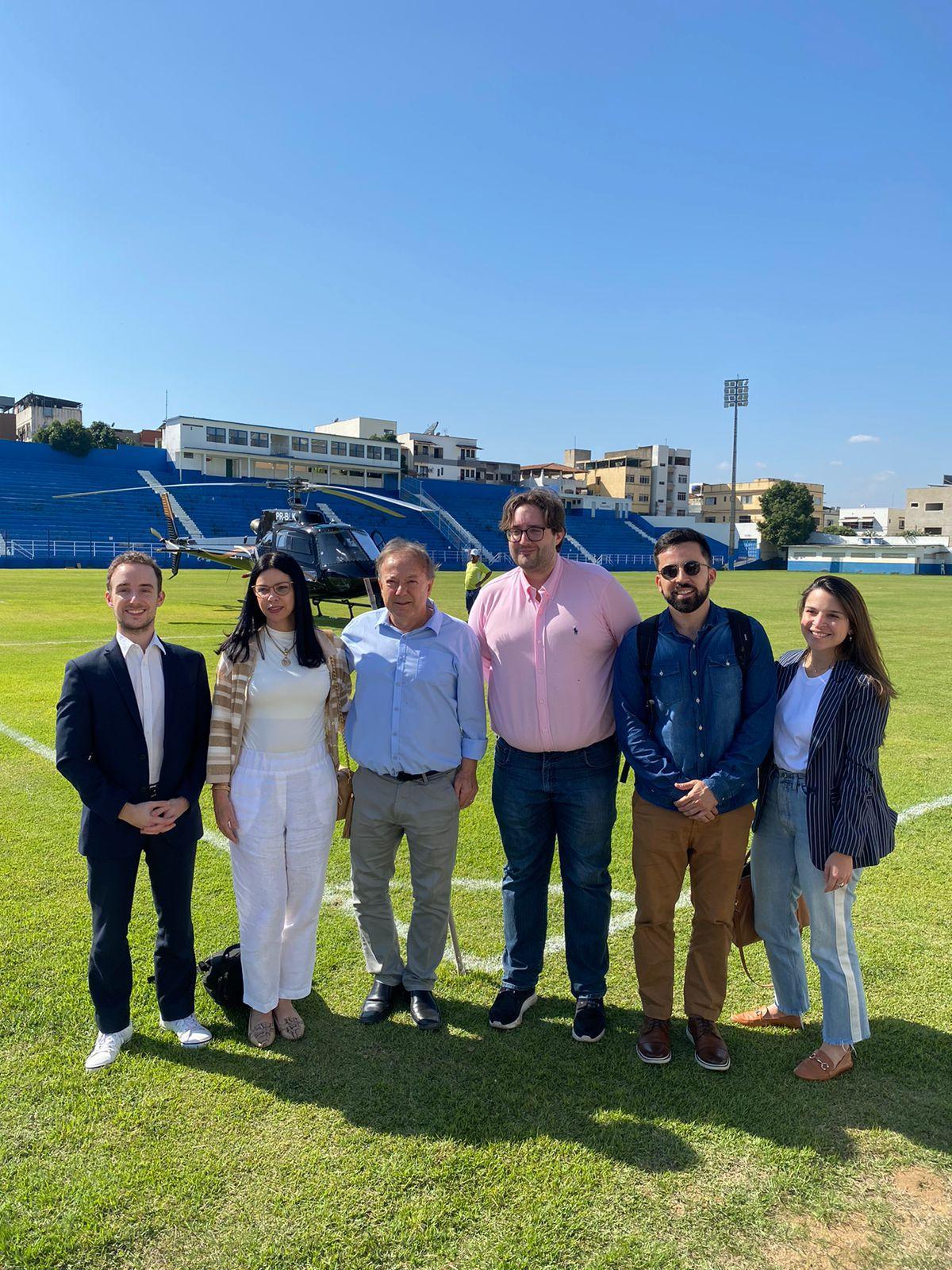 Sócio do escritório inglês que defende Colatina na Corte Inglesa visita a cidade