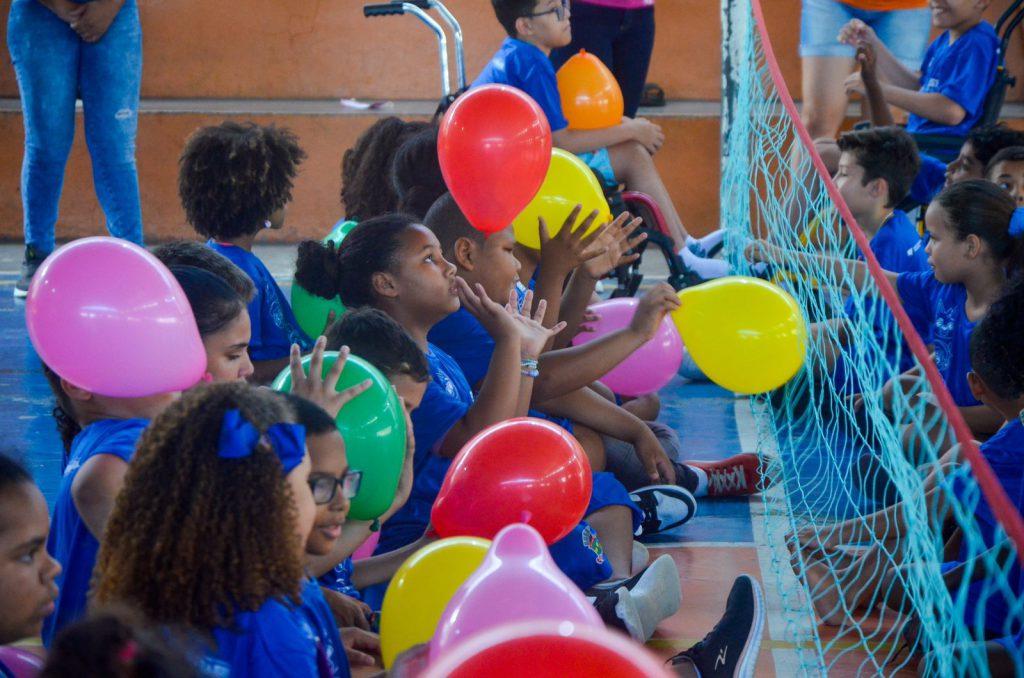 Festival Paralímpico Loterias Caixa 2023 reúne mais de 240 crianças e adolescentes em Linhares