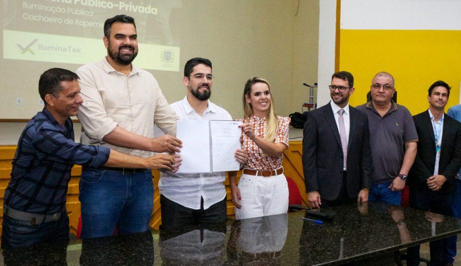 Prefeitura de Cachoeiro assina contrato da PPP da iluminação pública