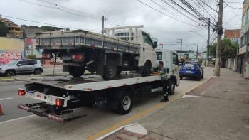 Suspeito de furto é detido e carro recuperado pela Guarda de Vitória