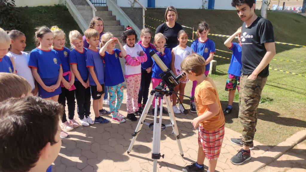 Ufes realizará Mostra de Astronomia com uso de telescópio para observação do sistema solar na UAB Linhares