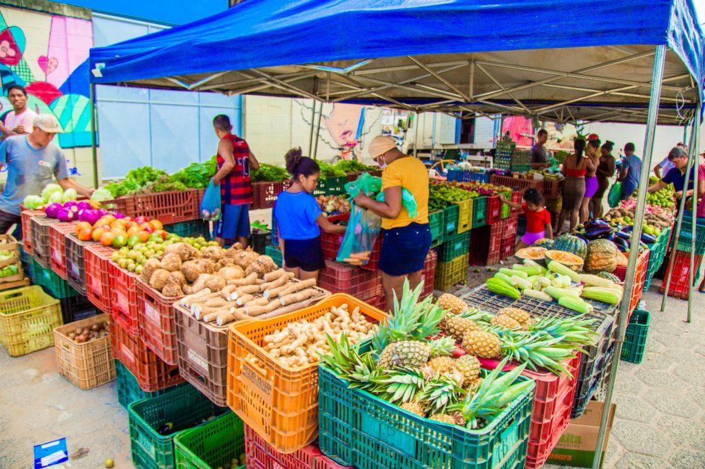 Feiras livres funcionarão normalmente nesta sexta-feira (13) e sábado (14)