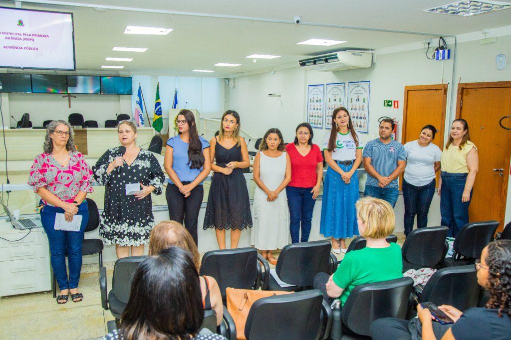 Prefeitura de Linhares e comissão de elaboração dialoga com a sociedade sobre Plano Municipal da Primeira Infância