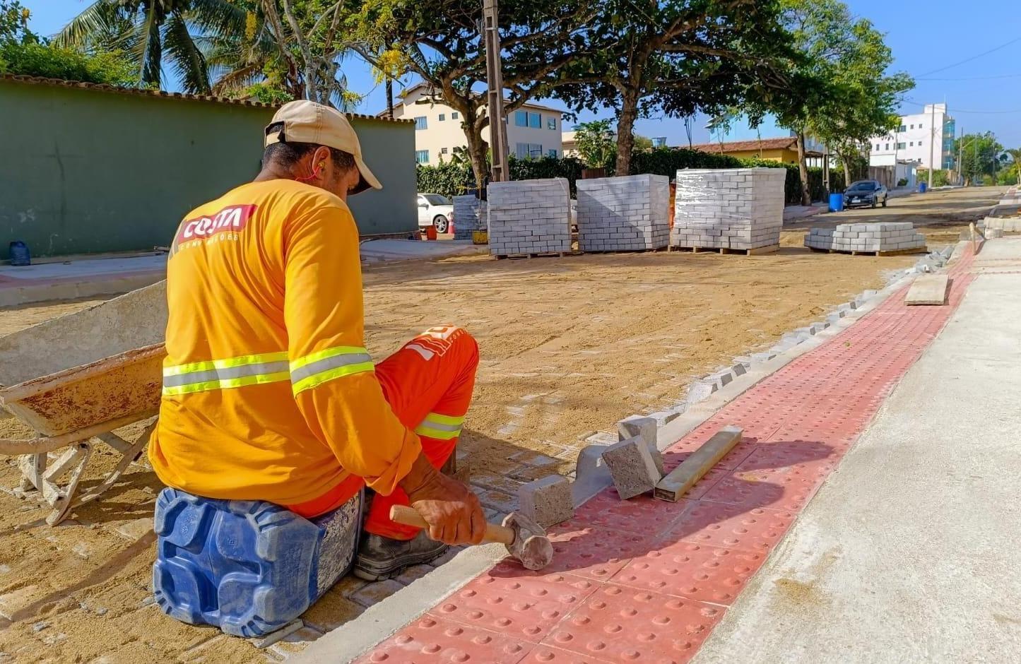 Obras de pavimentação avançam em Castelhanos