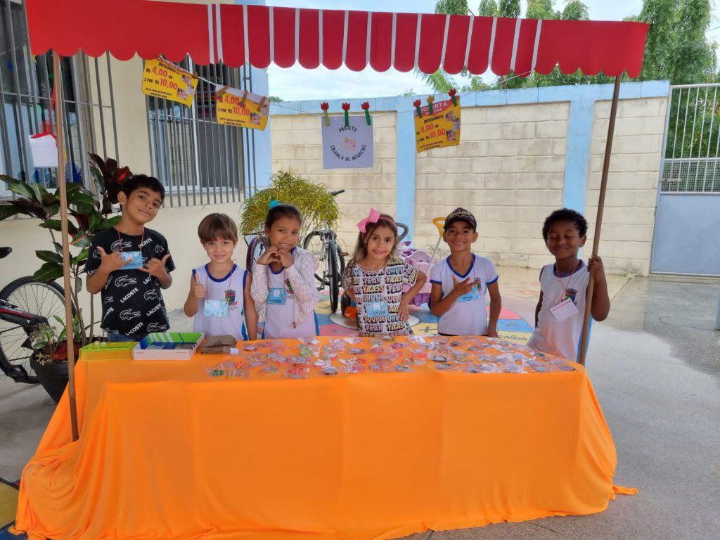 Projeto Criança de Negócios ensina sobre educação financeira em escola do Palmital