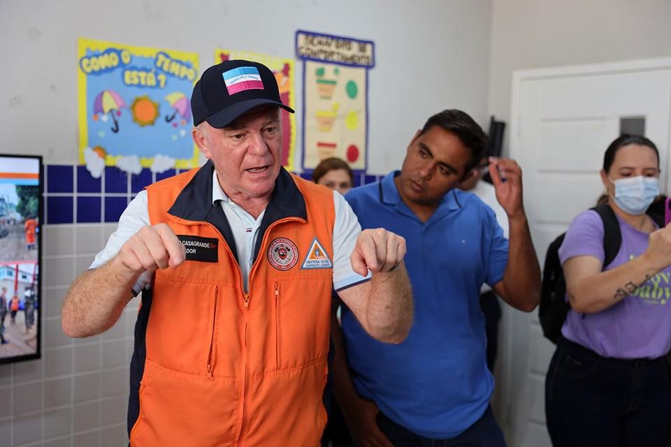 Governador visita ce anuncia novo repasse para hospital local