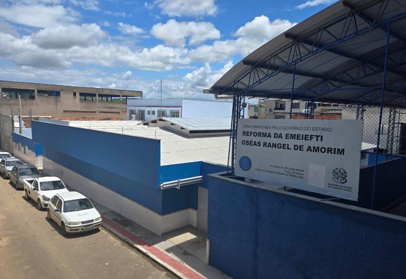 PREFEITURA DE COLATINA INAUGURA REFORMA GERAL DA ESCOLA OSÉAS RANGEL DE AMORIM