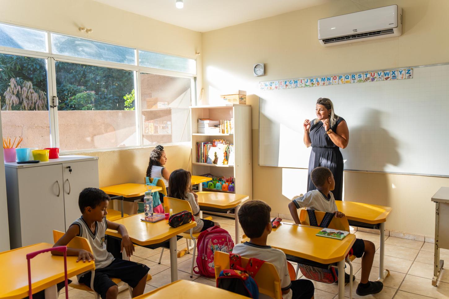 Primeira escola rural de Guarapari é climatizada, beneficiando alunos e professores