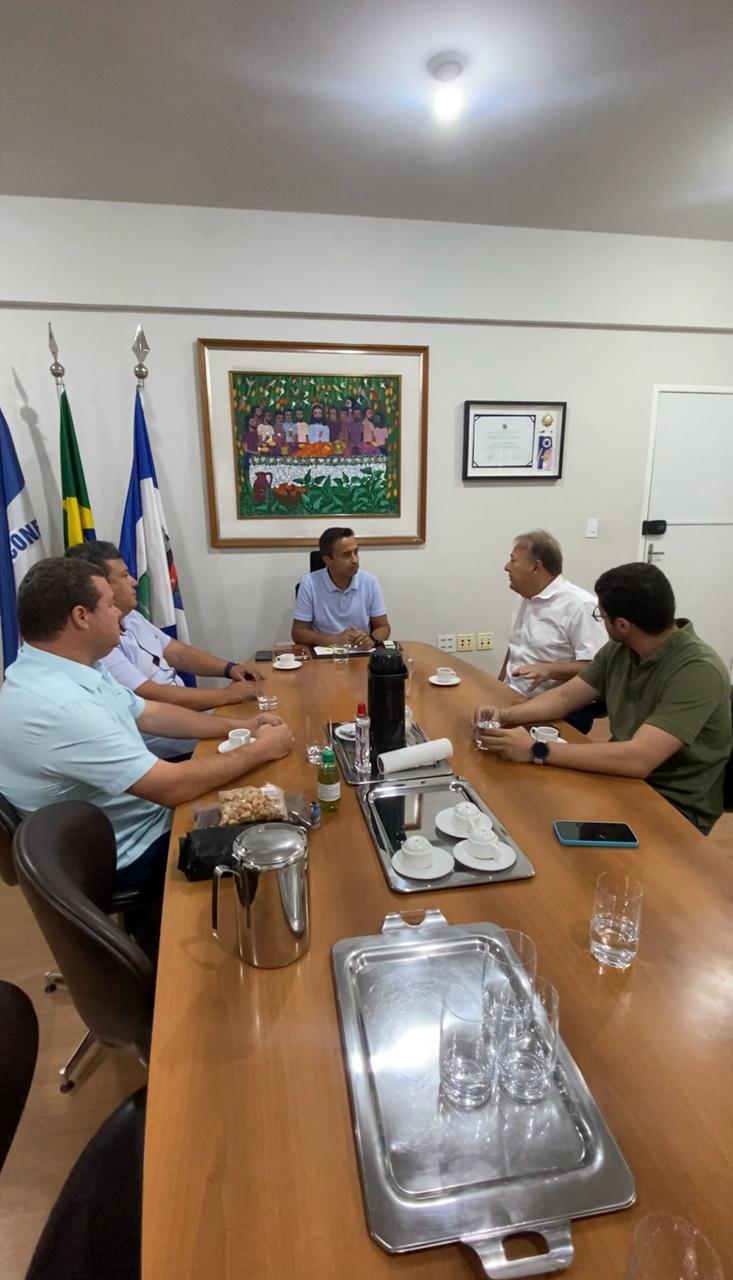 Rio Doce: secretário Guerino elabora projetos com prefeito de Linhares, Lucas Scaramussa
