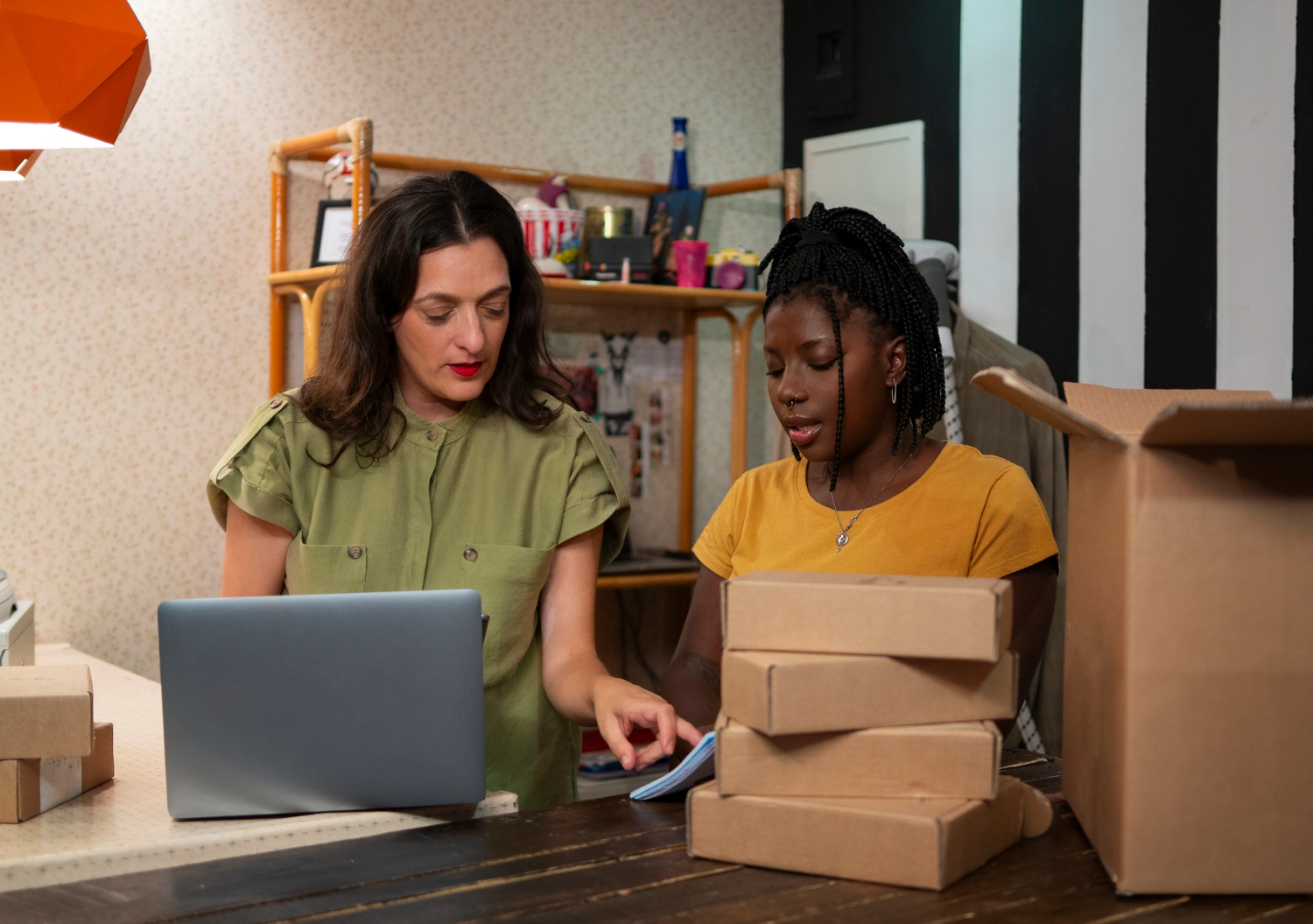 Expansão do e-commerce muda mapa logístico no Brasil