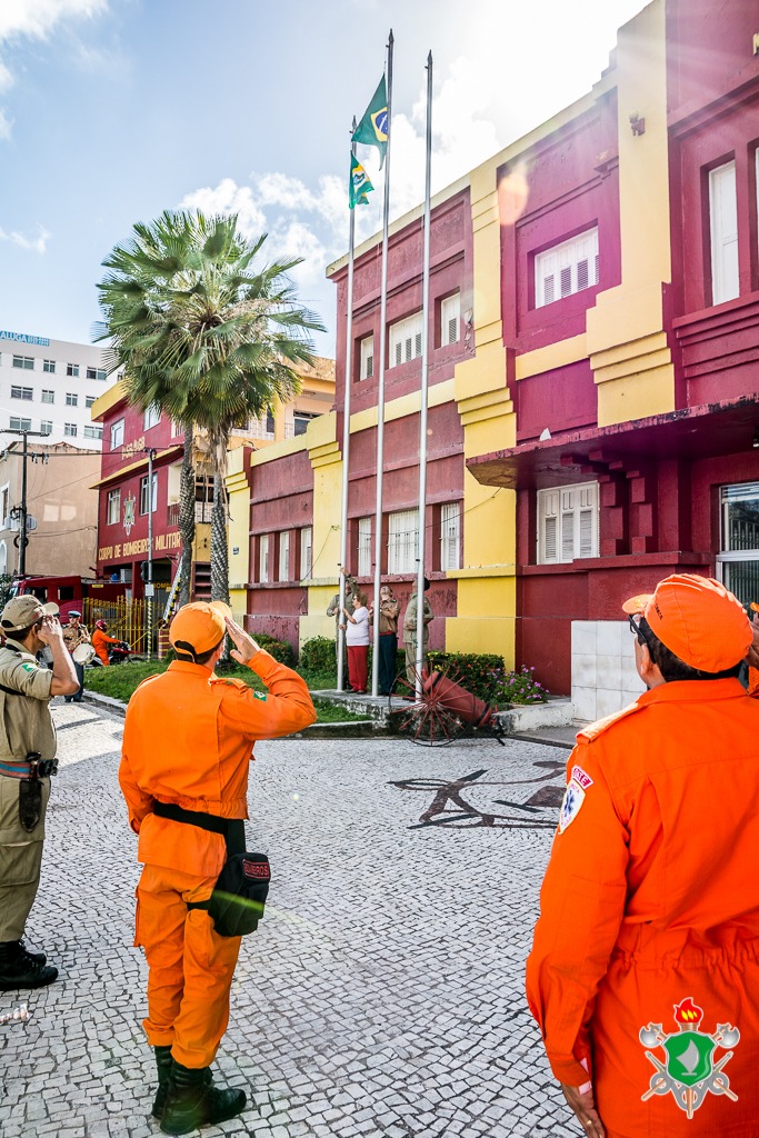 Fortaleza sedia nesta semana congresso de bombeiros de toda a América