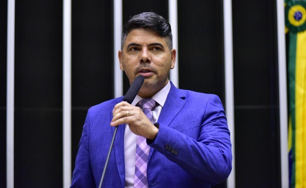 Messias Donato pede investigação do TCU sobre contratos do DNIT na BR-342 no Espírito Santo