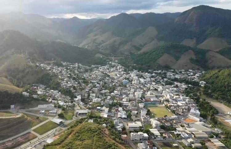Feriado municipal na próxima segunda-feira (27)