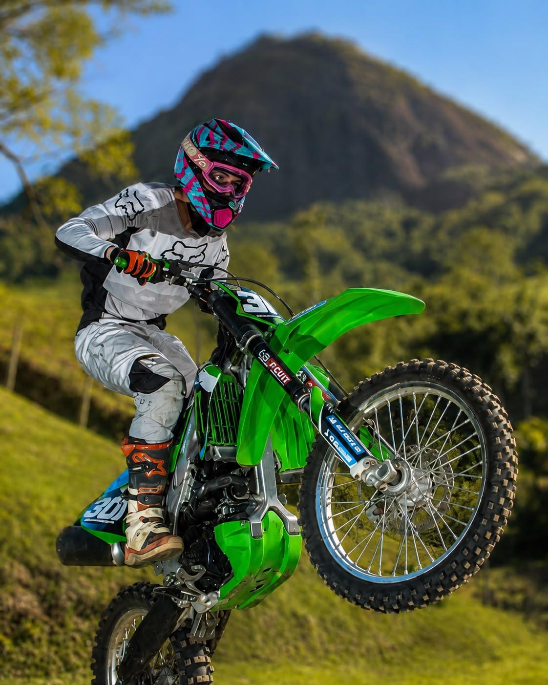 Motocross promete adrenalina e grandes disputas na 51ª Festa da Banana e do Leite