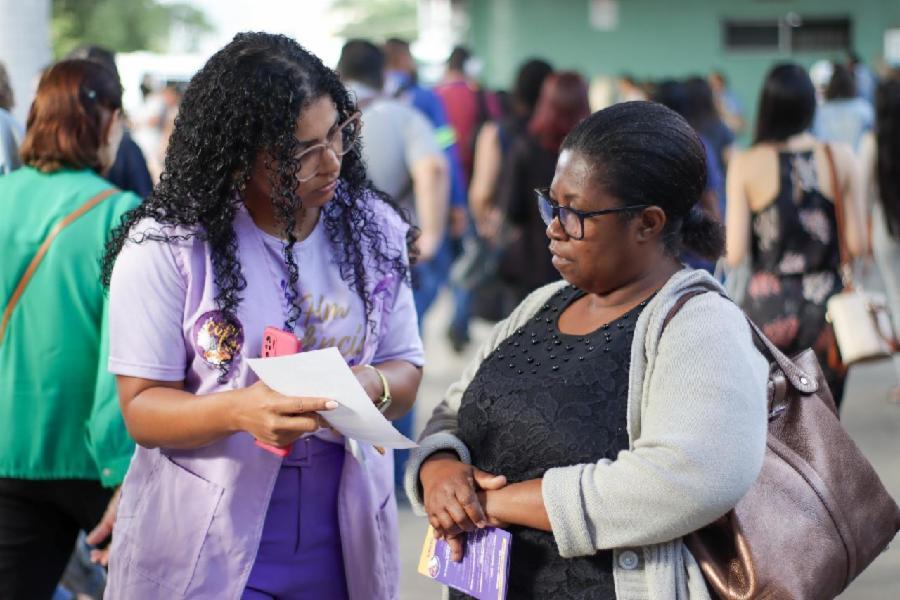 Agosto Lilás começa com ação educativa em Laranjeiras