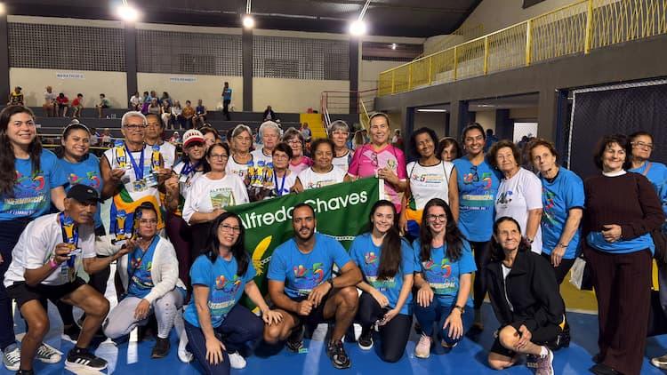 Alfredo Chaves conquista oito medalhas na Olimpíada Intermunicipal da Melhor Idade