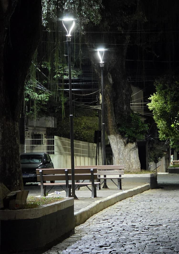 Prefeitura de Alfredo Chaves moderniza iluminação da Alameda José Seme